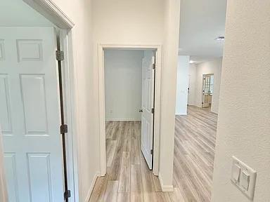 Building Photo - 14 Ethan Allen Dr