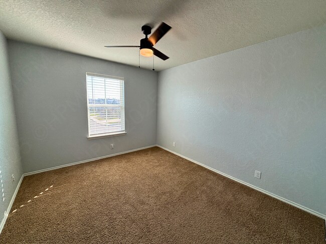 Building Photo - 5907 Kendall Cv