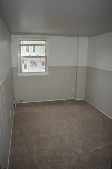 Building Photo - 2207 Delmar Dr