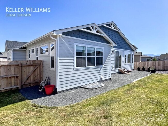 Building Photo - 9344 Beaver Brook Dr