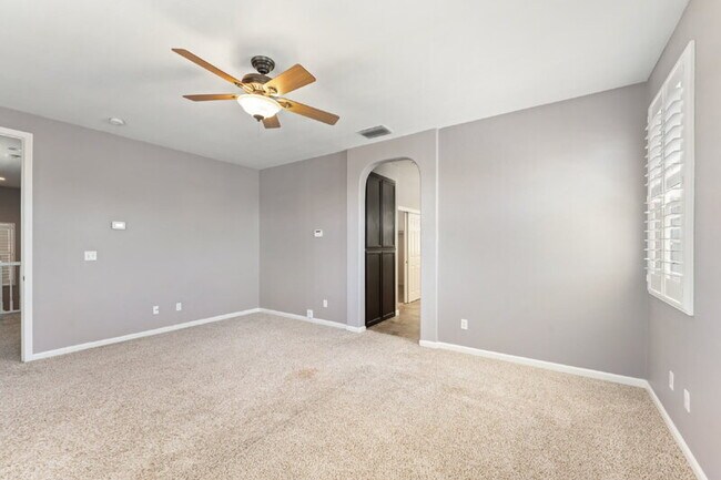 Building Photo - 5816 Amnest Way
