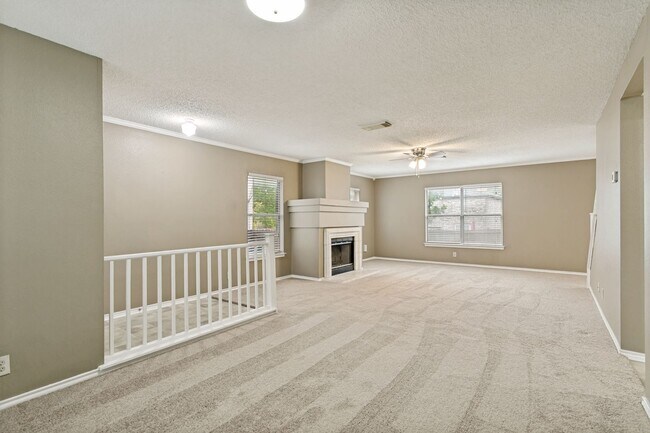 Building Photo - 3-BEDROOM HOME IN GUILBEAU PARK