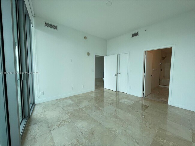 Building Photo - 888 Biscayne Blvd