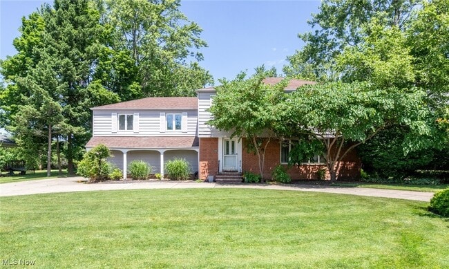 Primary Photo - 25035 Penshurst Dr