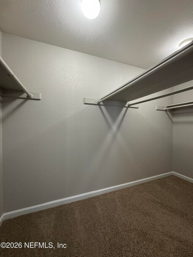 Building Photo - 8880 Old Kings Rd S