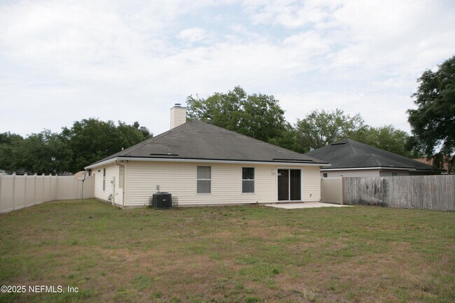 Building Photo - 8452 Stelling Dr S