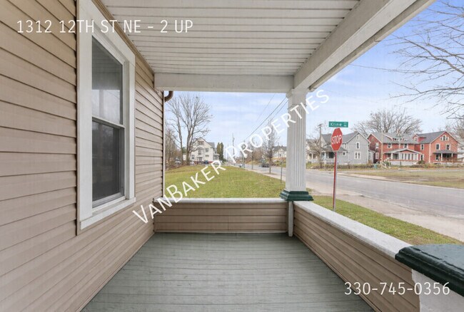 Building Photo - 1312 12th St NE
