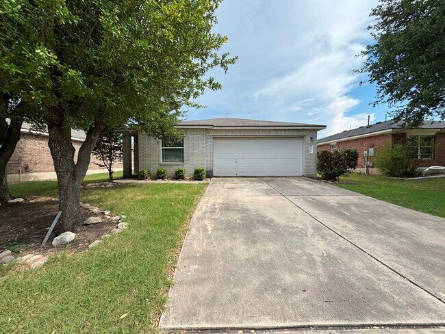 Primary Photo - 600 Golden Gate Dr