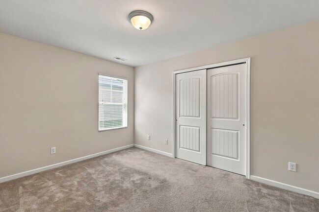 Building Photo - 8147 Feldwig Pl