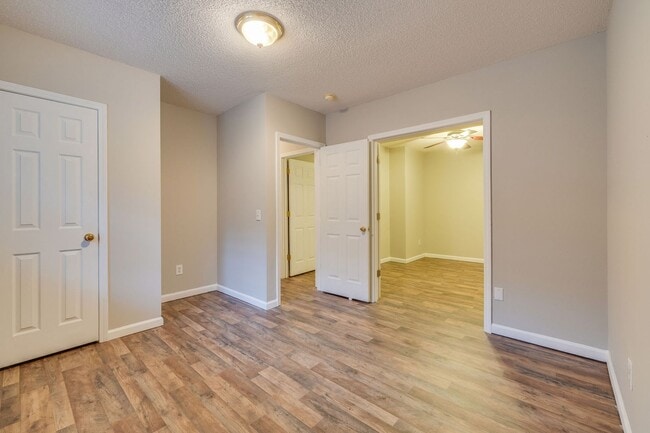 Building Photo - 3817 Rockford St