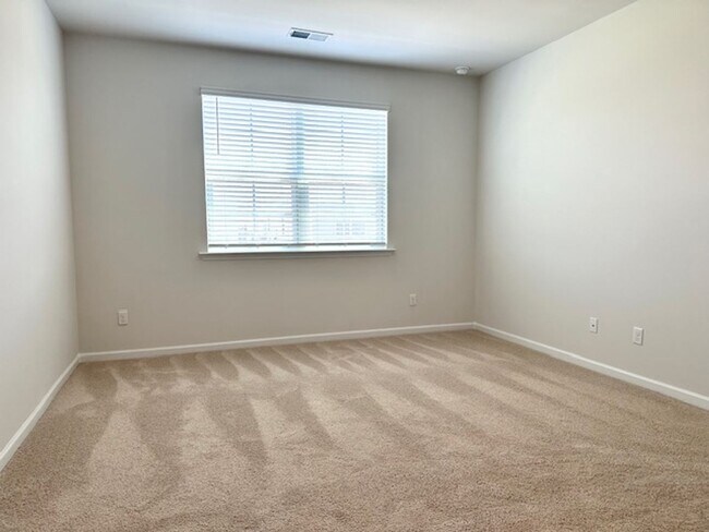 Building Photo - BRAND NEW HOME IN HOPKINS