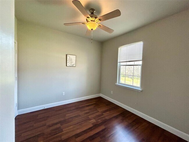 Building Photo - 3805 US-290