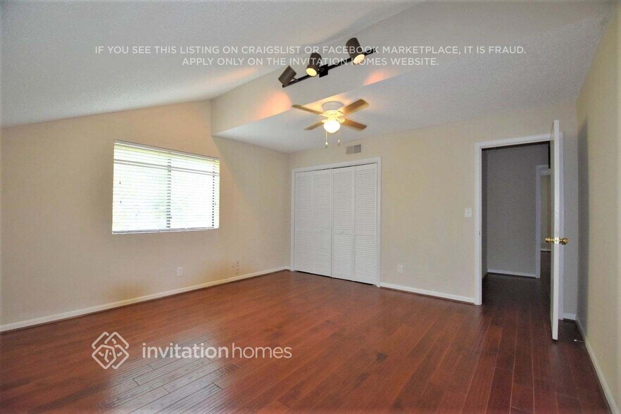 Building Photo - 3782 Courtside Terrace