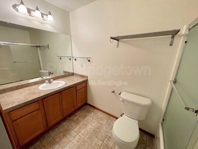 Building Photo - 4325 SE 79th Ave