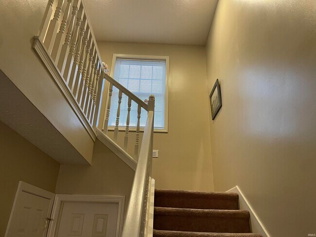 Building Photo - 2636 E Olson Dr