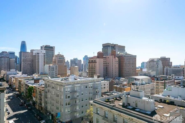 Building Photo - 900 Bush St