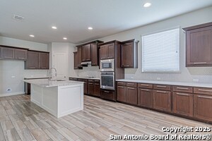 Building Photo - 1239 Yaupon Loop