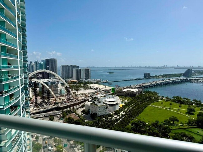 Building Photo - 888 Biscayne Blvd