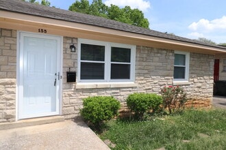 Building Photo - 155 Delmont Dr