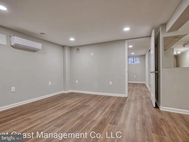 Building Photo - 917 N Calvert St