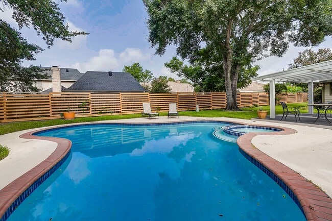 Building Photo - 1706 Cedar Creek Ct