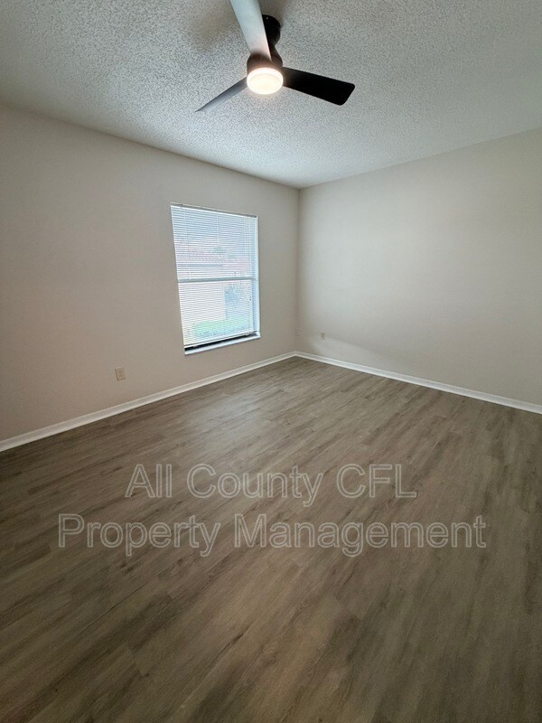 Building Photo - 1625 Long Ridge Ct