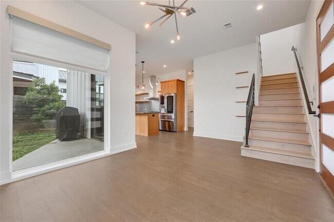 Building Photo - 108 Tillery St