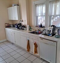 Building Photo - 3 Washburn Pl