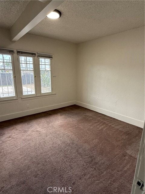 Building Photo - 860 W 56th