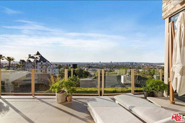 Building Photo - 8271 Woodshill Trail