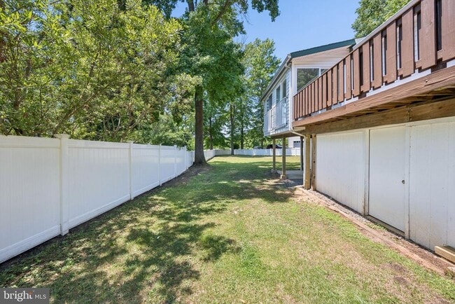 Building Photo - 1365 Moyer Rd