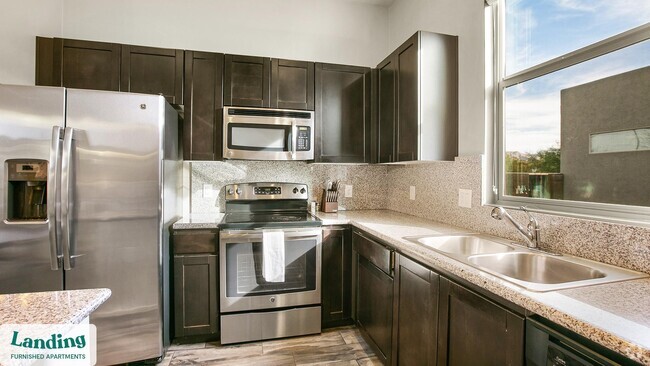 Building Photo - 6220 Springhill Dr