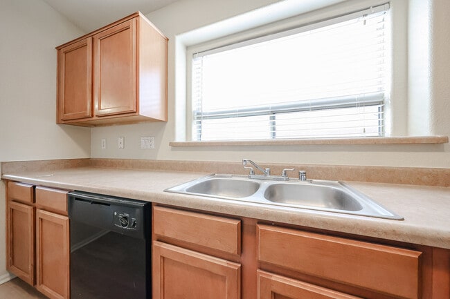 Building Photo - 12447 W El Nido Ln