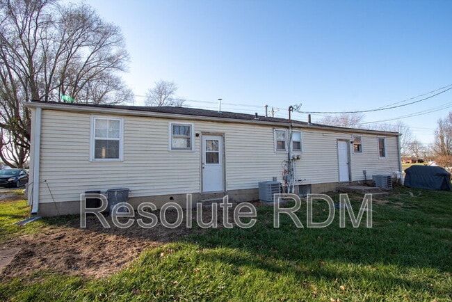 Building Photo - 4155 N County Rd 575 E