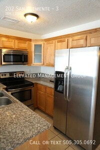 Building Photo - 202 San Clemente Ave NW