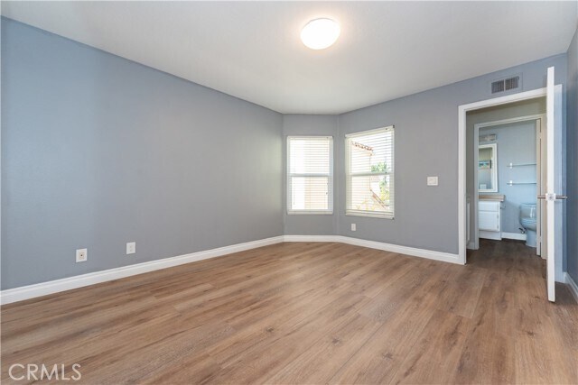 Building Photo - 29 Almeria