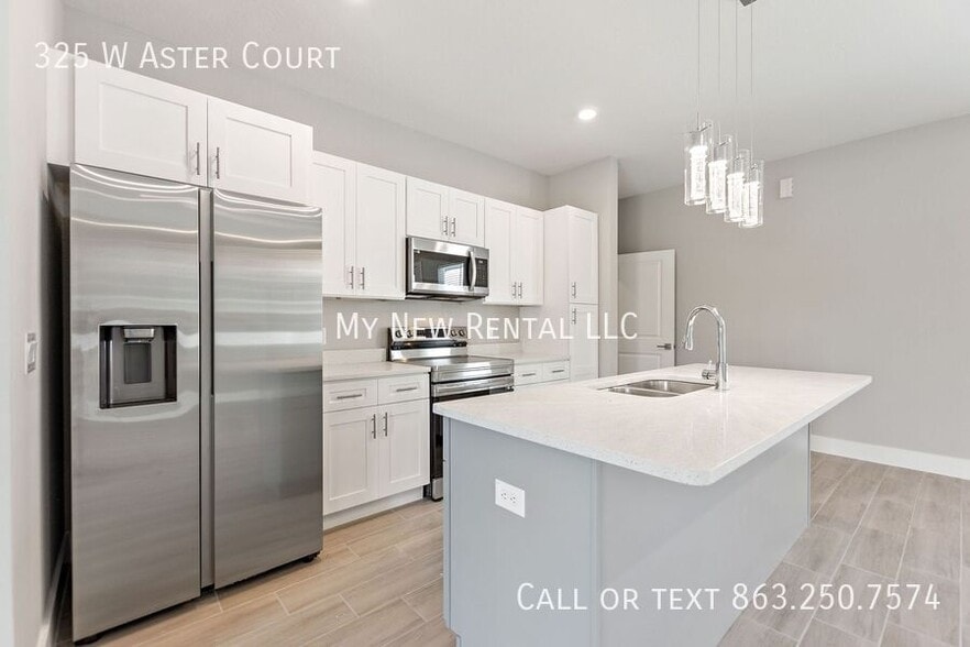 Building Photo - 325 W Aster Ct