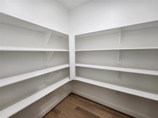 Building Photo - 607 Whispering Winds Trl