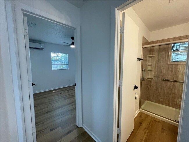 Building Photo - 9244 Cyril Ct