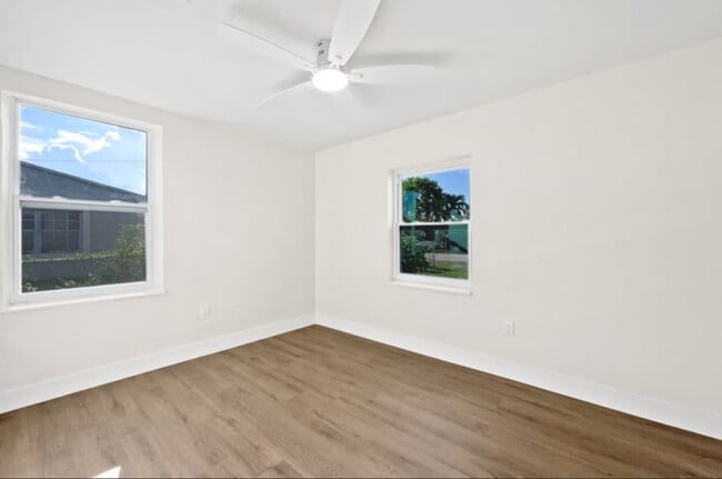 Primary Photo - 2421 NW 152nd St