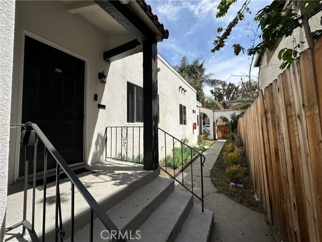 Building Photo - 455 W Cowles St