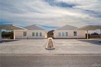 Building Photo - 18 Vision St