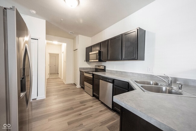 Building Photo - 12015 Zircon Ln