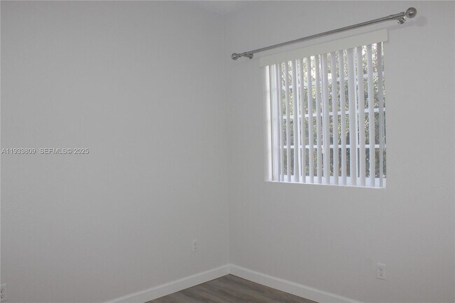 Building Photo - 3558 NW 29th Ct