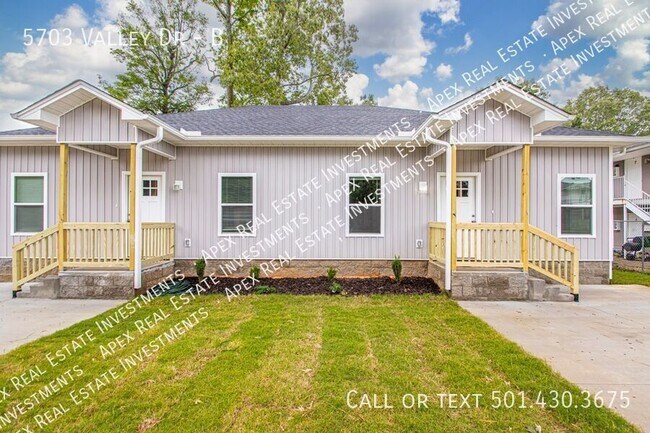 Primary Photo - 5703 Valley Dr