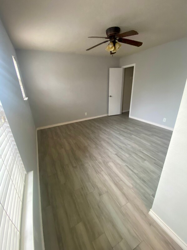 Building Photo - 14735 Bending Point