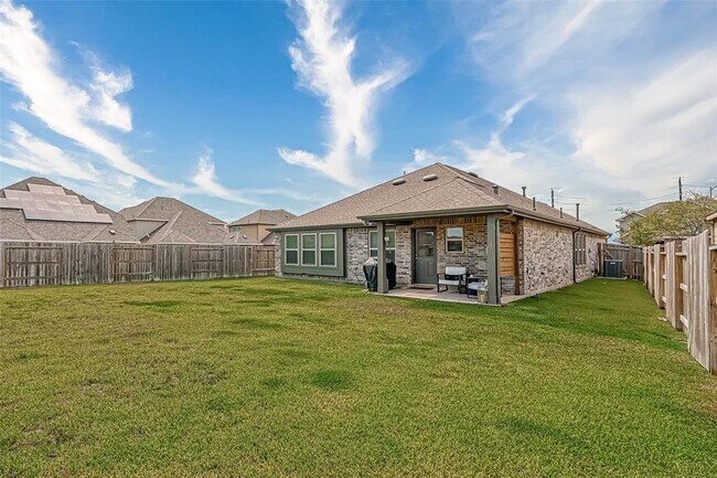 Building Photo - 20202 Creekdale Bend Dr