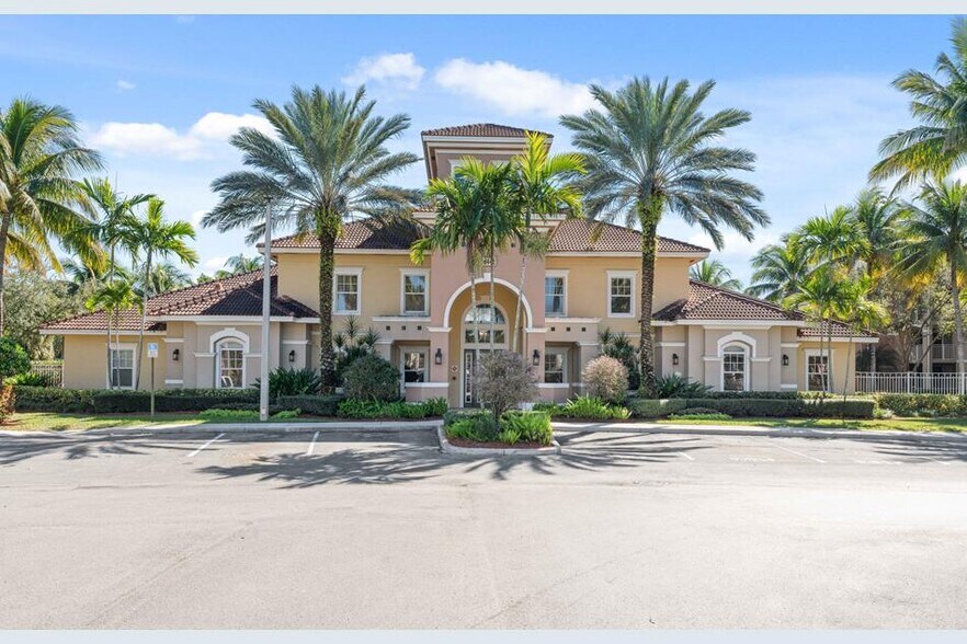 Building Photo - 6556 Emerald Dunes Dr