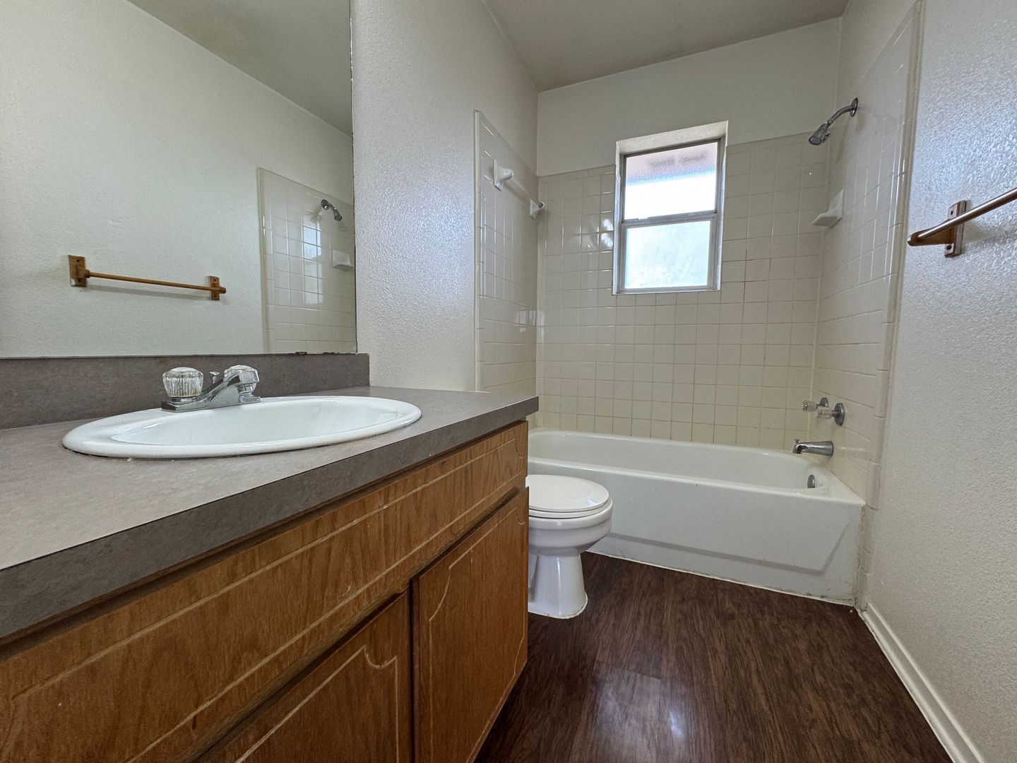 Building Photo - 1709 Kylie Cir