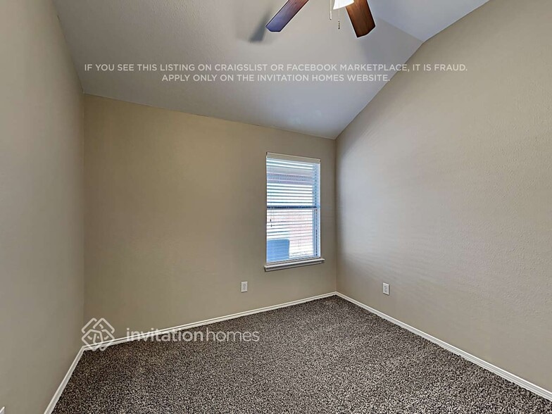 Building Photo - 440 Butternut Dr